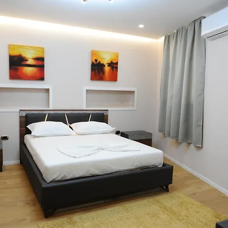 Grandpahouse Penzion Tirana