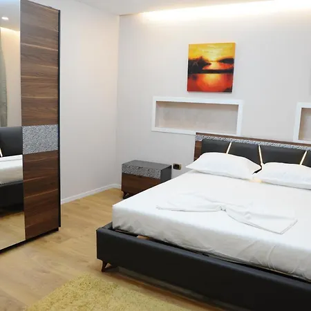 Grandpahouse Tirana